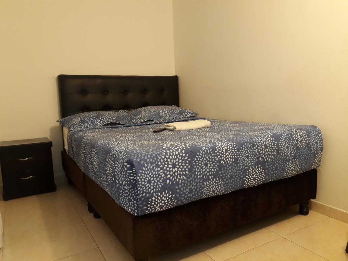 Aparta Hotel Victoria In 보고타 외부 사진