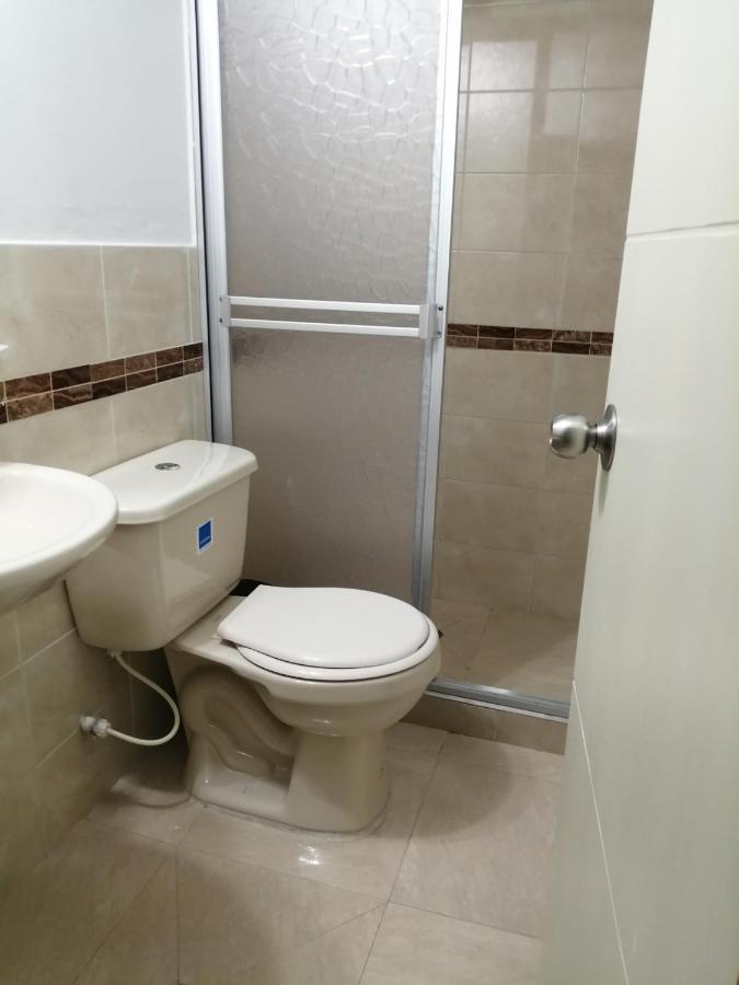 Aparta Hotel Victoria In 보고타 외부 사진